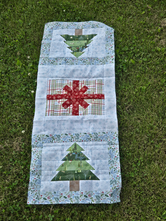 Santa's Tree Farm Runner Kit by Lisa Audit for Riley Blake Designs