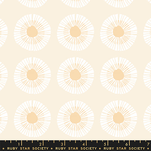 Seaside Daisy Print in Natural from the Reimagined Landscapes Collection by Jen Hewett for Ruby Star Society and Moda Fabrics