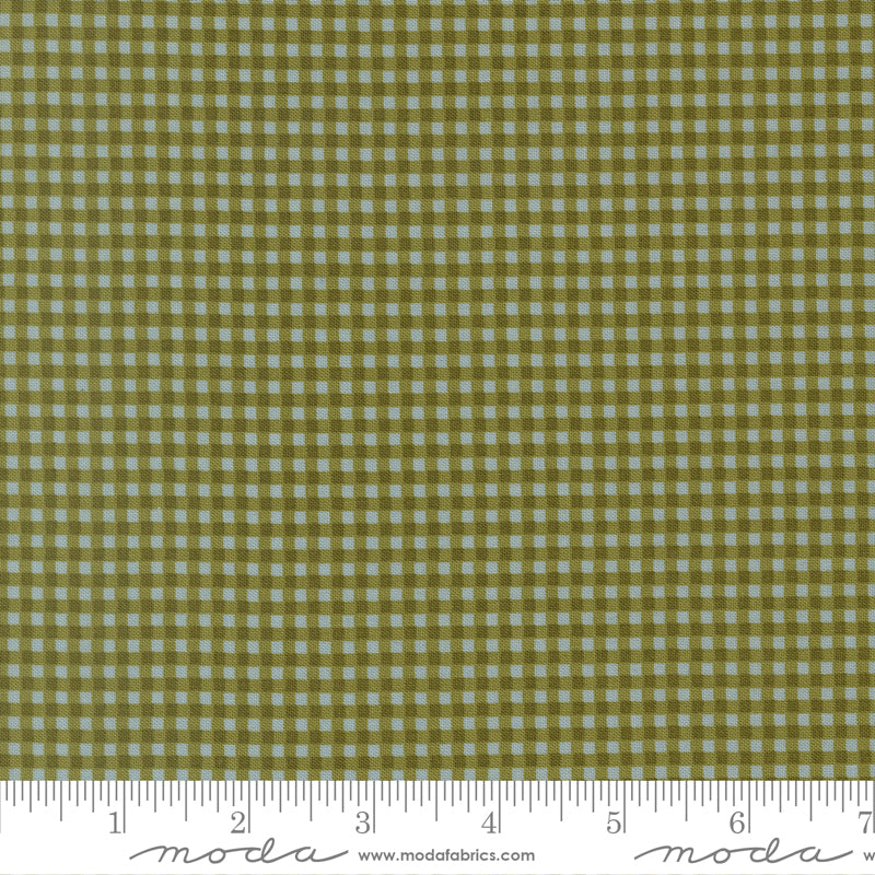 Chilly Collection Gingham Print in Pine by Sweetwater for Moda Fabrics